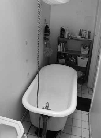 Modernisation et optimisation d'une salle de bain étroite (centre-ville)